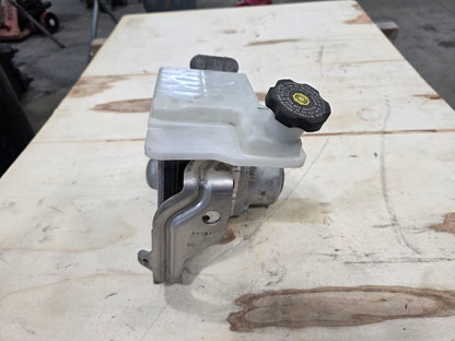 2024 SILVRDO15 ABS BRAKE PUMP & MODULE 46K MILE 31769 - image 4