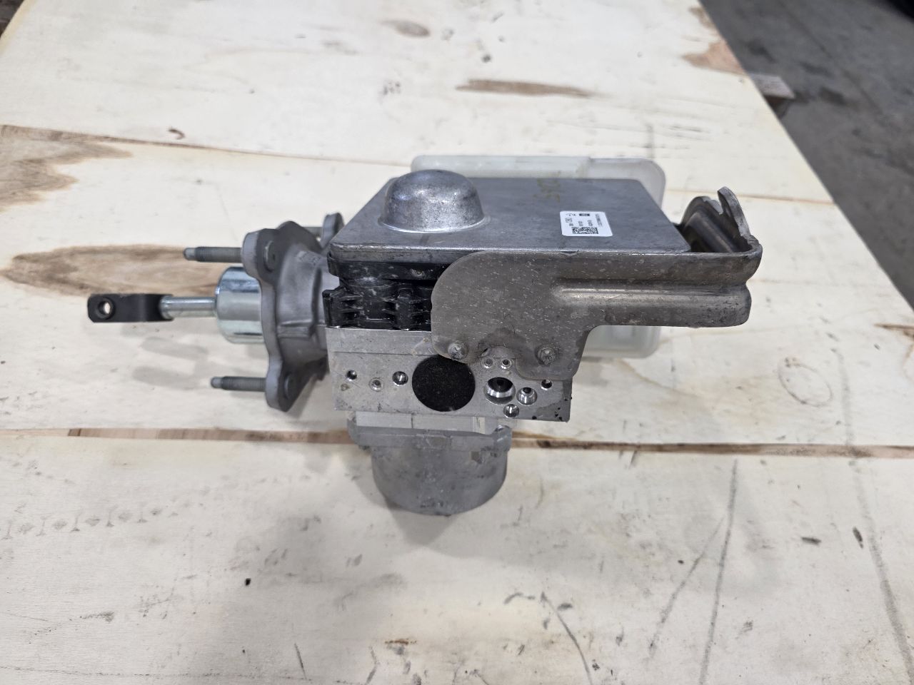 2024 SILVRDO15 ABS BRAKE PUMP & MODULE 46K MILE 31769 - image 6