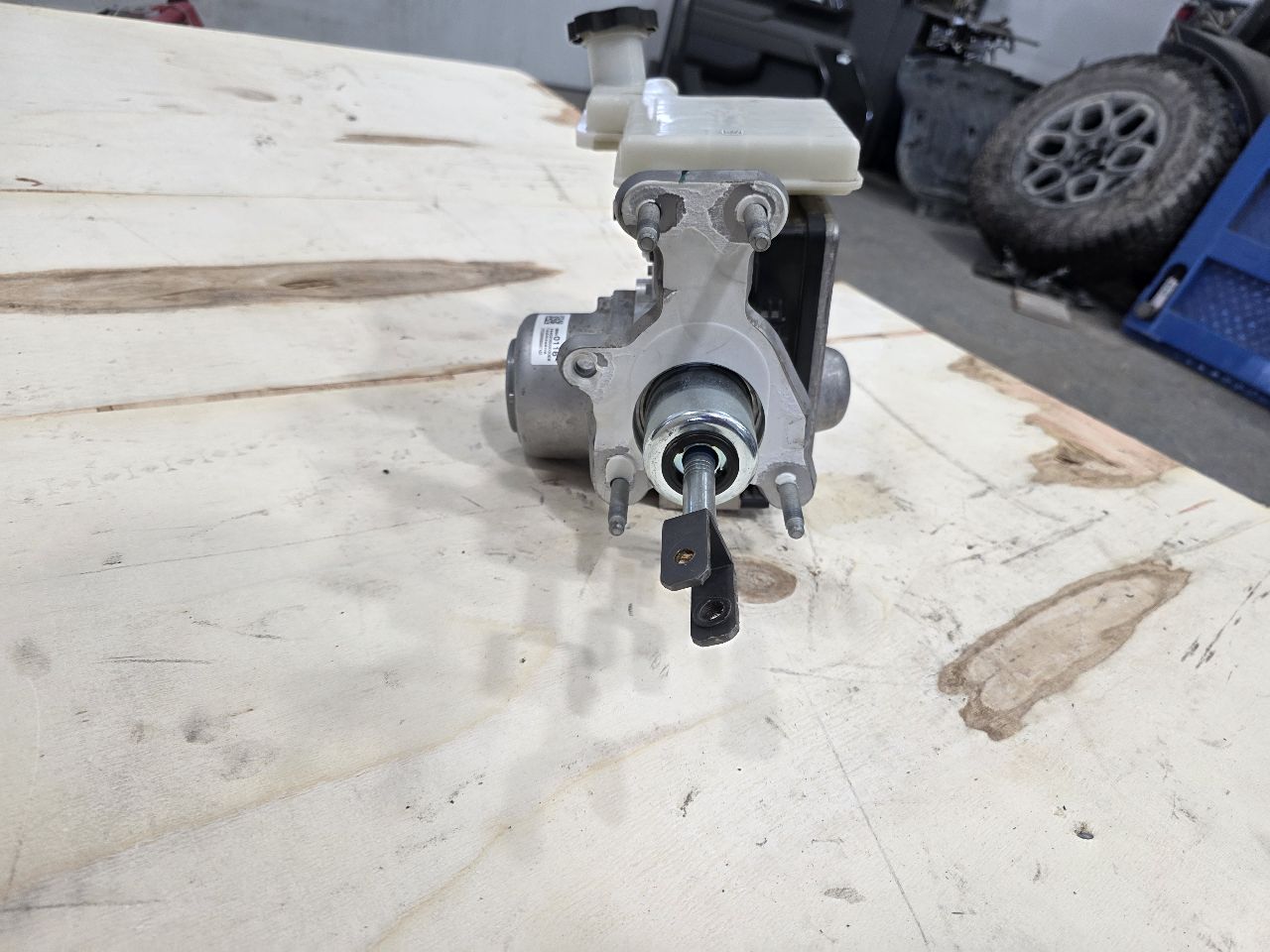 2024 SILVRDO15 ABS BRAKE PUMP & MODULE 46K MILE 31769 - image 8