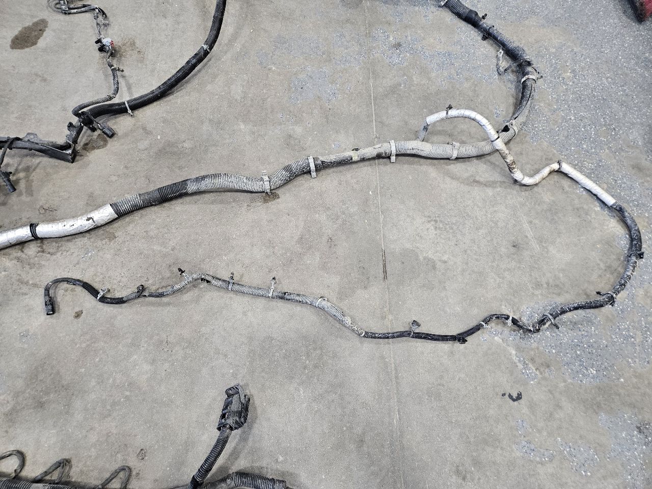 2024 SILVRDO15 ZR2 AT4X FRAME WIRE HARNESS 86582731 31786 - image 5