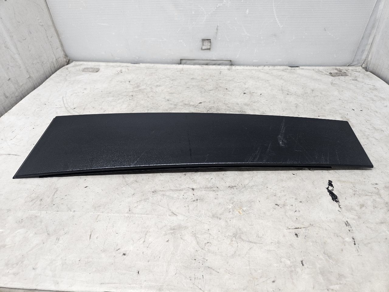 2024 SILVRDO15 RH REAR LOWER REVEAL MOLDING BLACK 31787 - image 1