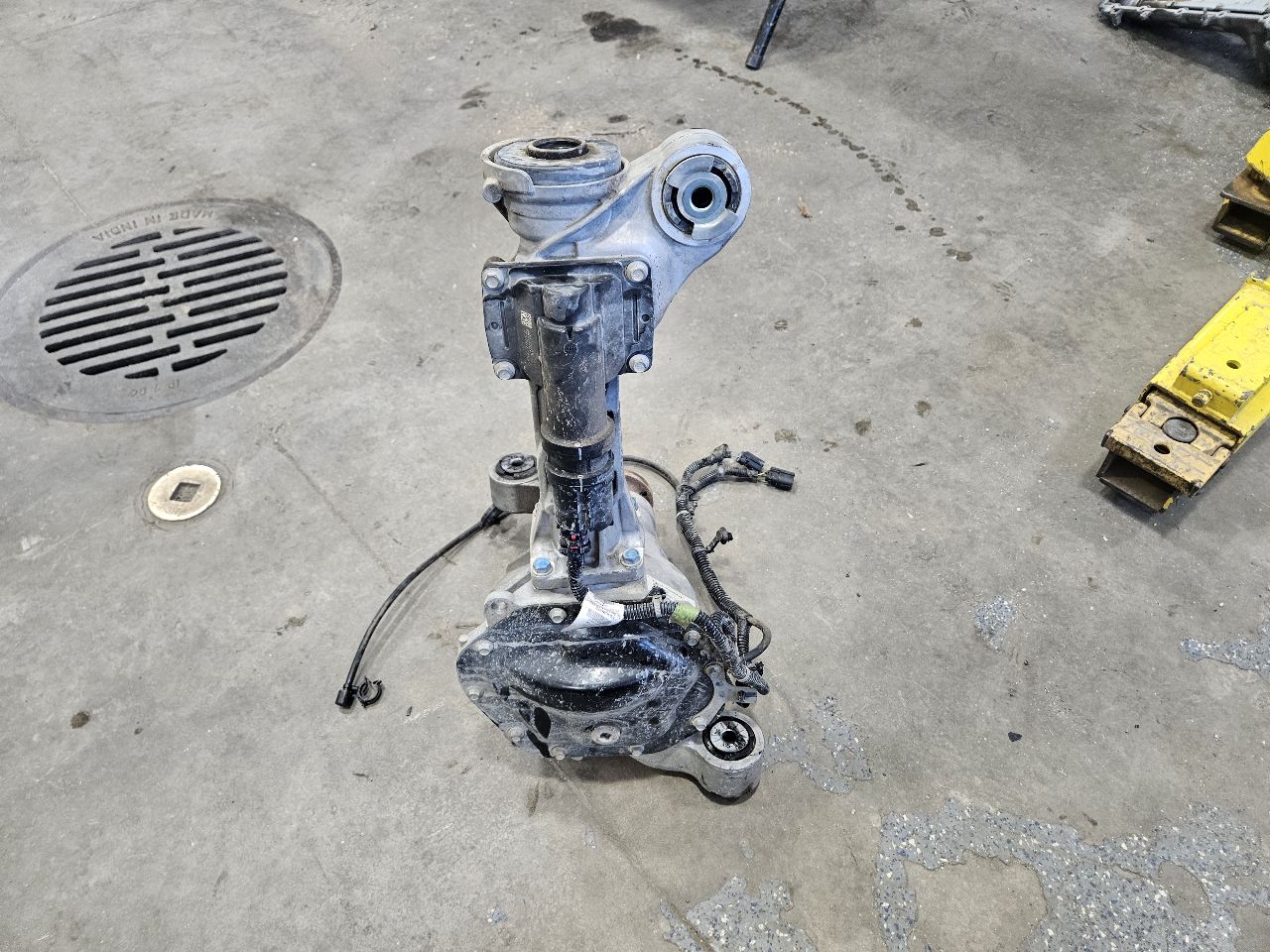 2024 SILVRDO15 ZR2 AT4X FRONT AXLE ELEC LOCK 46K 31793 - image 10