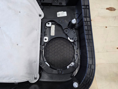 2024 SILVRDO15 ZR2 RH REAR CREW CAB DOOR PANEL TRIM 31805 - image 9