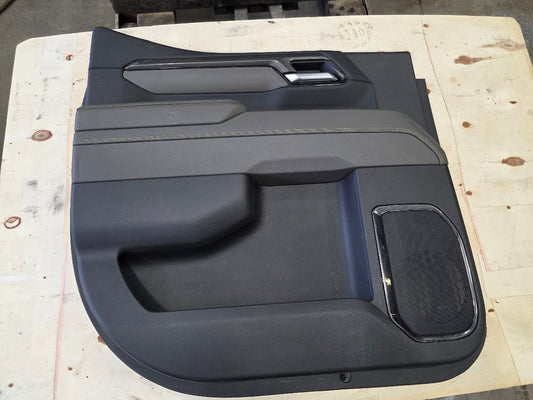 2024 SILVRDO15 ZR2 LH REAR CREW CAB DOOR PANEL TRIM 31806 - image 1