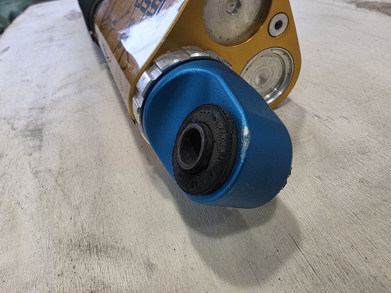 2024 SILVRDO15 ZR2 AT4X RH REAR DSSV SHOCK 85638606 31808 - image 4