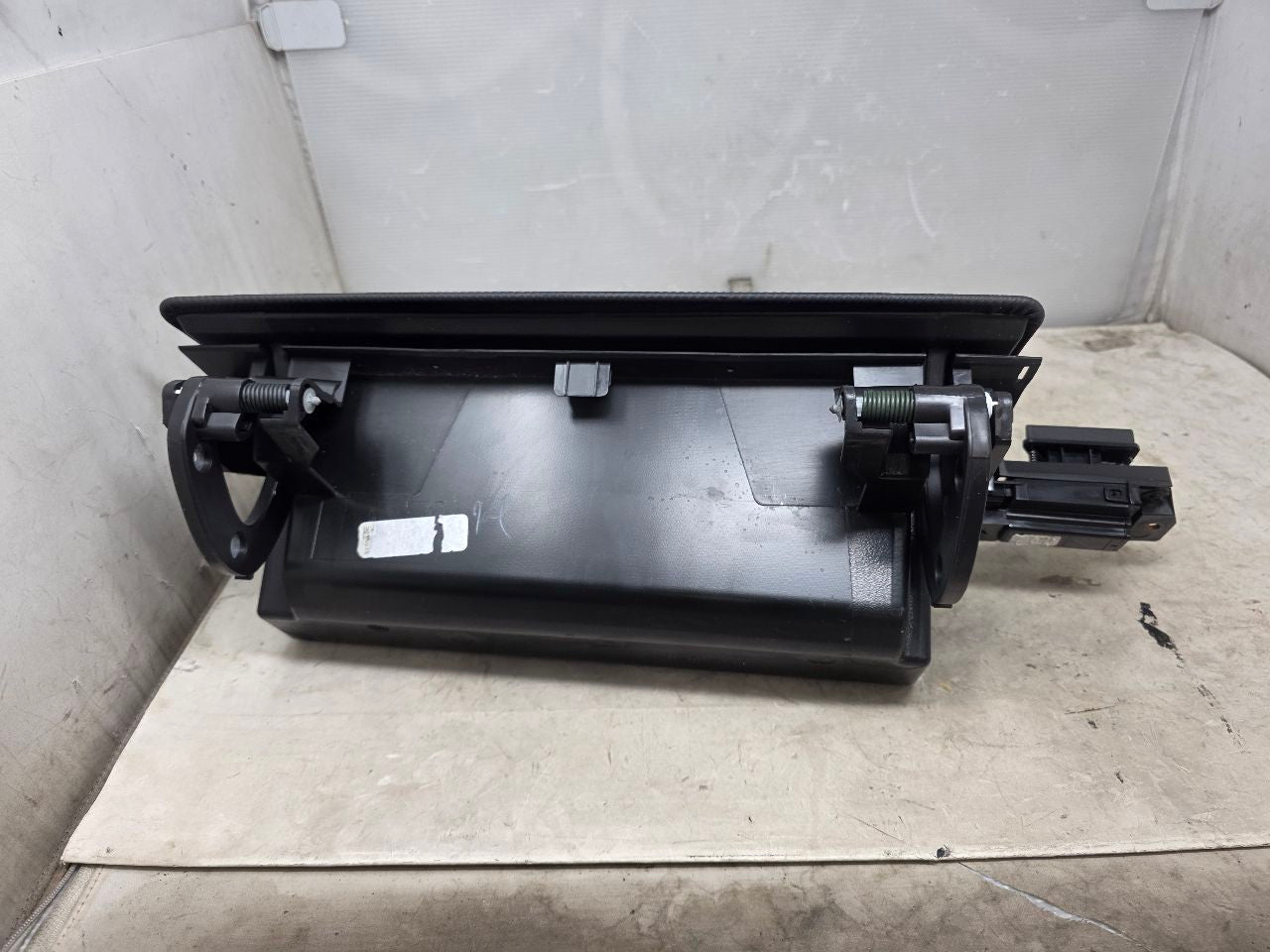 2024 SILVRDO15 ZR2 UPPER GLOVE BOX W/YELLOW STITCH 31821 - image 11