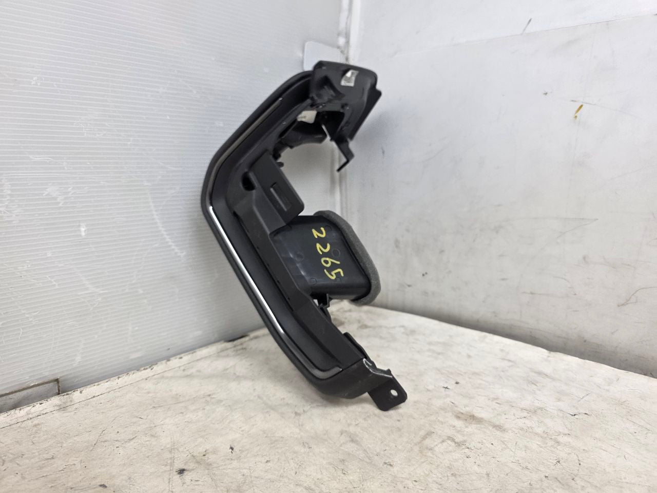 2024 SILVRDO15 LH DRIVER DASH TRIM DEFROST 87826627 31828 - image 3