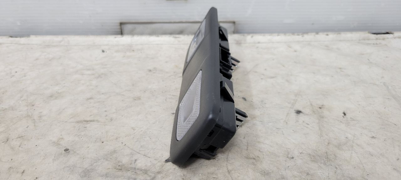 2024 SILVRDO15 DOME LAMP BLACK TRIM 86801223 31850 - image 2