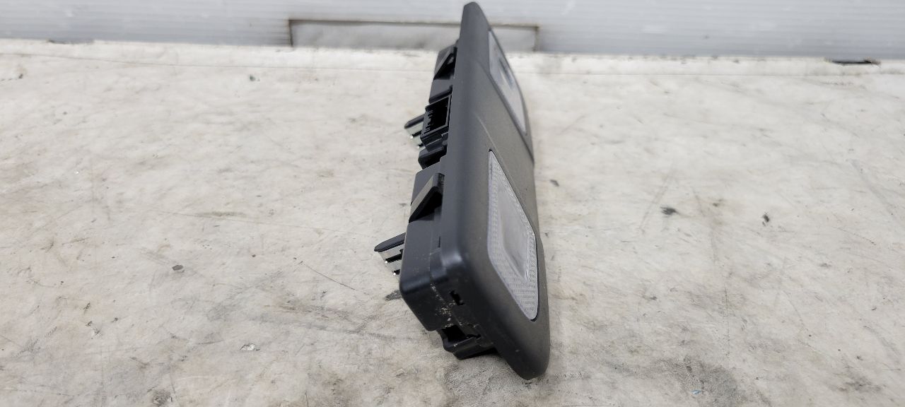2024 SILVRDO15 DOME LAMP BLACK TRIM 86801223 31850 - image 4