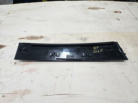 2024 SILVRDO15 FRONT RH DOOR APPLIQUE TRIM 84945503 31856 - image 1