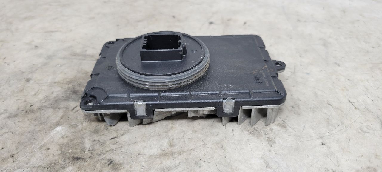 2024 SILVRDO15 HEADLIGHT BALLAST MODULE 13558881 31863 - image 3