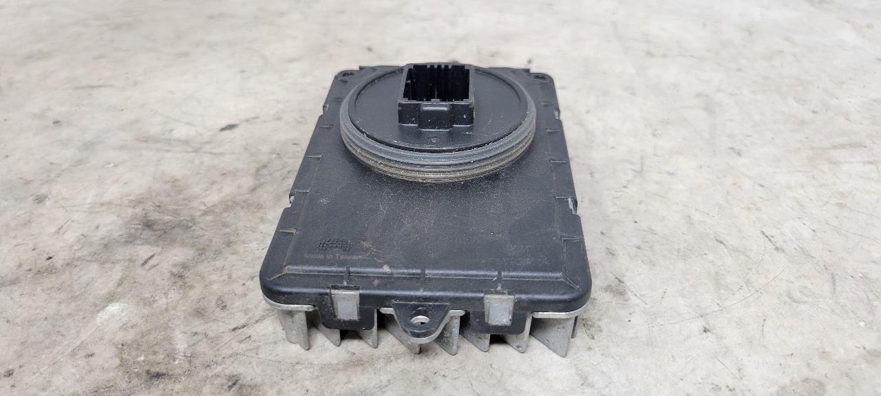 2024 SILVRDO15 HEADLIGHT BALLAST MODULE 13558881 31863 - image 4