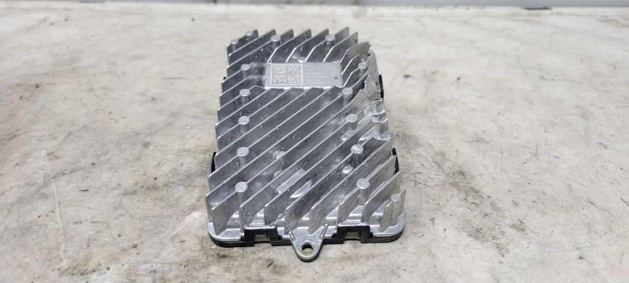 2024 SILVRDO15 HEADLIGHT BALLAST MODULE 13558881 31863 - image 5