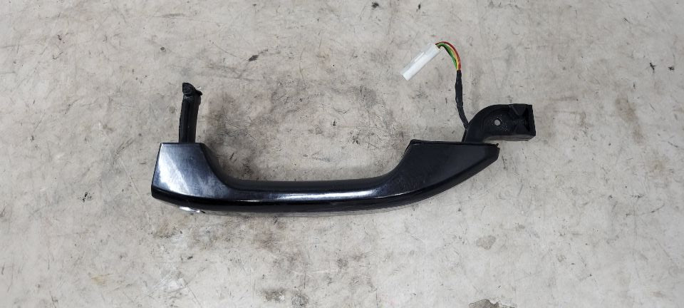 2024 SILVRDO15 FRONT DOOR HANDLE BLACK 13561494 31868 - image 6