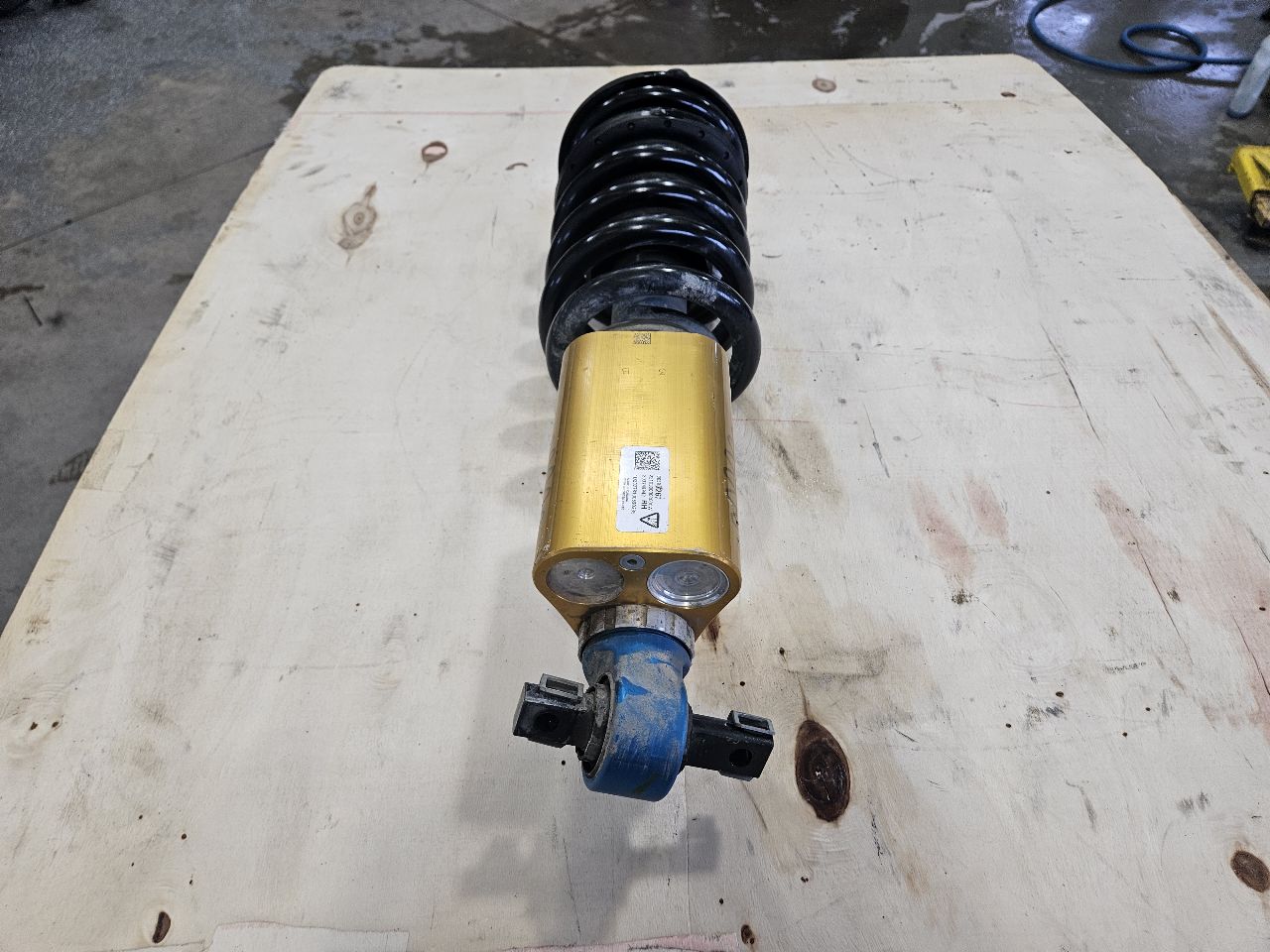2024 SILVRDO15 RH FRONT MULTIMATIC DSSV STRUT 46K 31881 - image 5