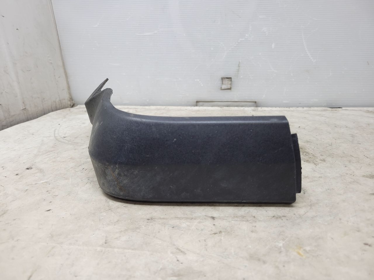 2024 SILVRDO15 RH FRONT WHEEL MUD SPLASH GUARD 31895 - image 4