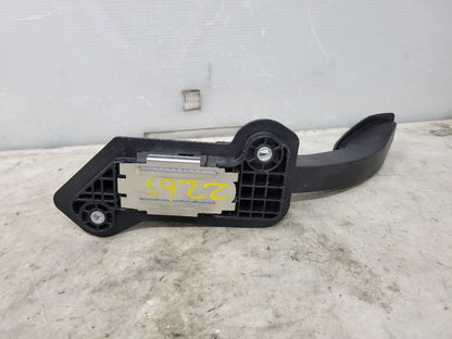 2024 SILVRDO15 GAS PEDAL THROTTLE POSITION 84024307 31896 - image 6