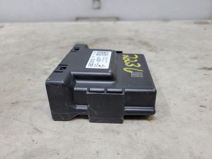 2019 ESCALADE NETWORK GATEWAY MODULE 13598291 31916 - image 5
