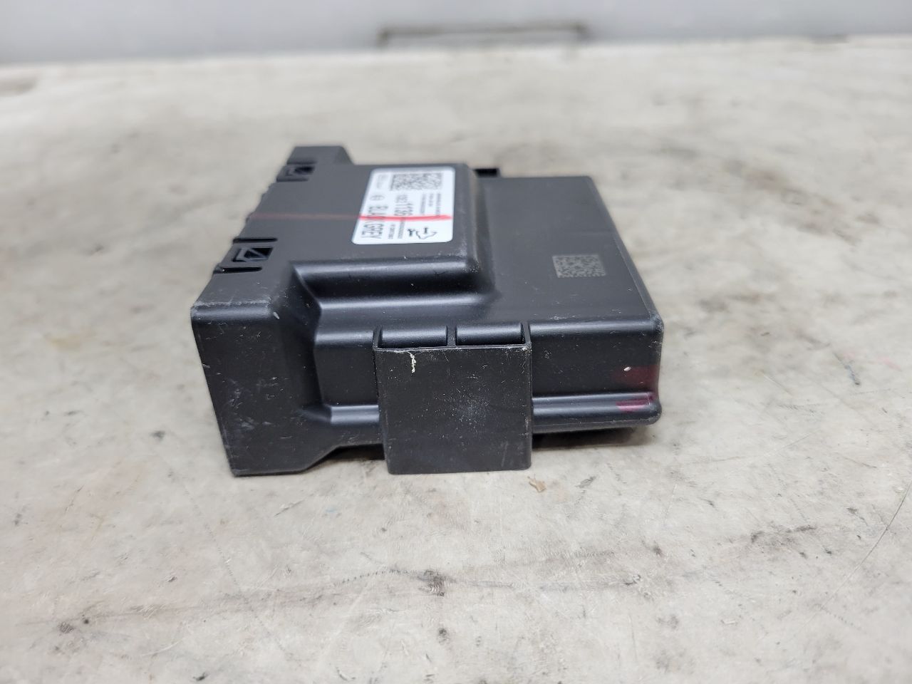 2018 CAMARO NETWORK GATEWAY MODULE 13521136 31917 - image 3