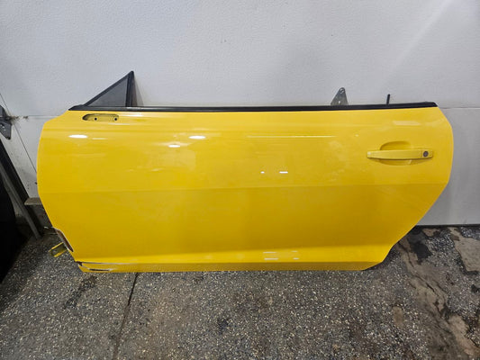 2010 CAMARO LH DOOR YELLOW FRONT CORNR 6D1 6S1.5 31922 - image 1