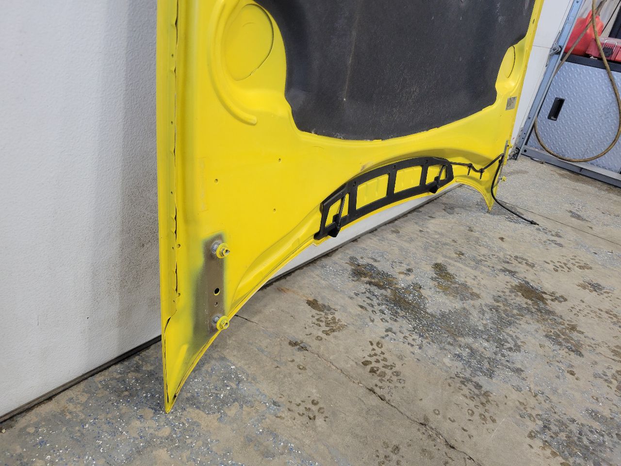 2010 CAMARO HOOD YELLOW 000 COUPLE STONE CHIP 31927 - image 16