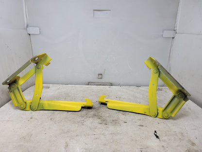 2010 CAMARO HOOD HINGES PAIR LH RH YELLOW 31961 - image 5