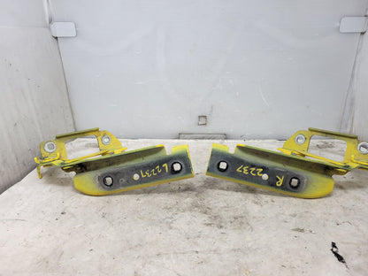 2010 CAMARO HOOD HINGES PAIR LH RH YELLOW 31961 - image 6