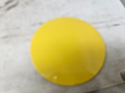 2010 CAMARO GAS TANK FUEL FILLER DOOR YELLOW 31988 - image 3
