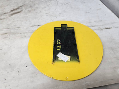 2010 CAMARO GAS TANK FUEL FILLER DOOR YELLOW 31988 - image 5