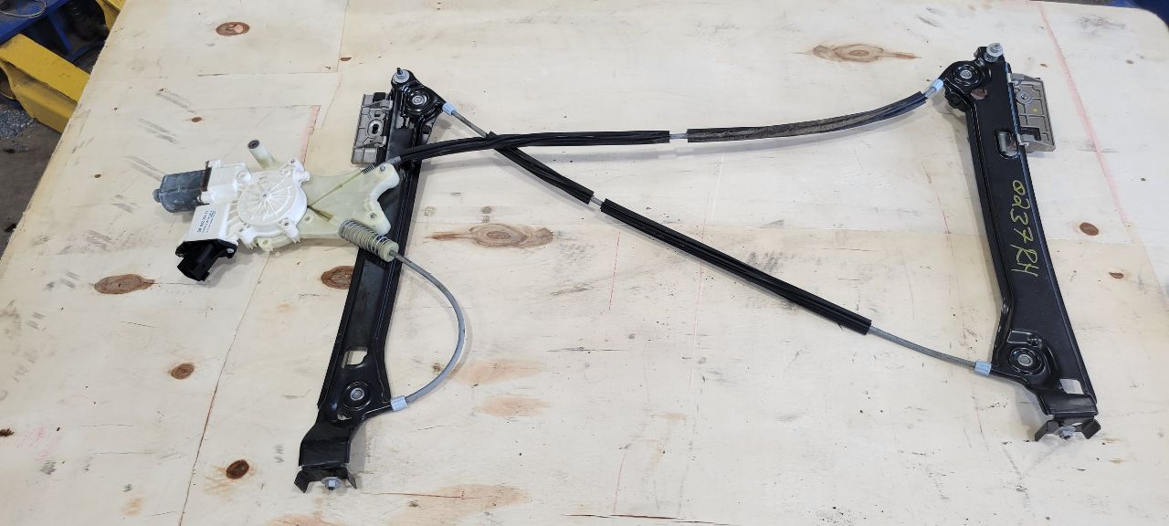 2010 CAMARO PASSENGER WINDOW REGULATOR & MOTOR 32017 - image 9