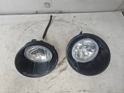 2010 CAMARO FOG LAMPS WITH BEZELS PAIR LH RH 32031 - image 2