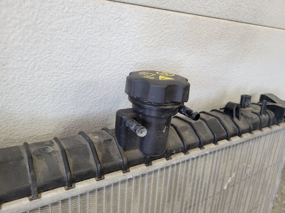 2010 CAMARO 6.2L SS RADIATOR 26K MILES 32042 - image 7