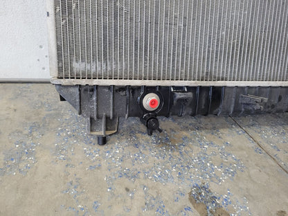 2010 CAMARO 6.2L SS RADIATOR 26K MILES 32042 - image 11