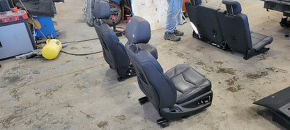 2020 ESCALAESV FRONT SEATS BLACK W/LANE KEEP ASSIST 32052 - image 6