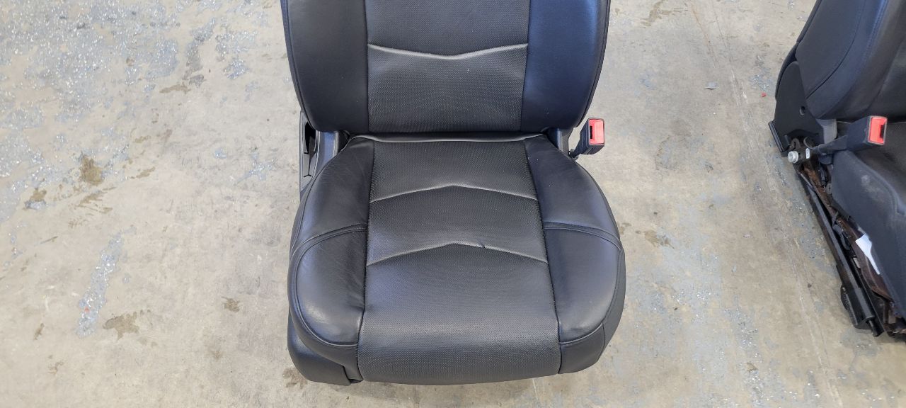 2020 ESCALAESV FRONT SEATS BLACK W/LANE KEEP ASSIST 32052 - image 10