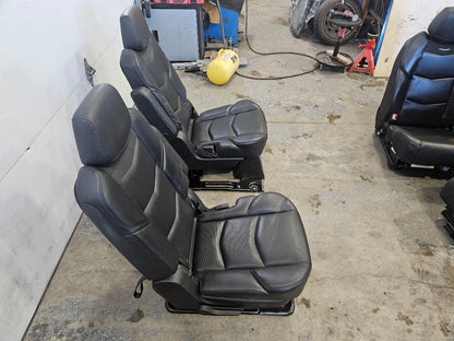 2020 ESCALAESV 2ND ROW CAPTAINS SEATS BLACK PAIR 32053 - image 5