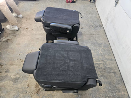 2020 ESCALAESV 2ND ROW CAPTAINS SEATS BLACK PAIR 32053 - image 13