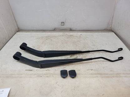 2020 ESCALAESV FRONT WINDSHIELD WIPER ARMS ARM PAIR 32071 - image 1