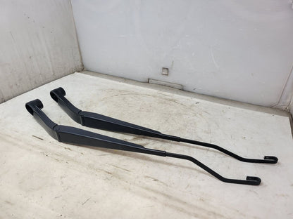 2020 ESCALAESV FRONT WINDSHIELD WIPER ARMS ARM PAIR 32071 - image 5