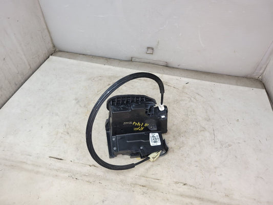 2020 ESCALAESV FRONT RH DOOR LATCH 13528335 32080 - image 2