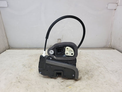 2020 ESCALAESV FRONT RH DOOR LATCH 13528335 32080 - image 4