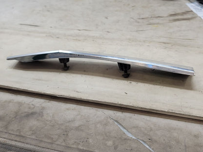 2020 ESCALAESV INSERT W/SCREWS GOOD CONDITION 32086 - image 6