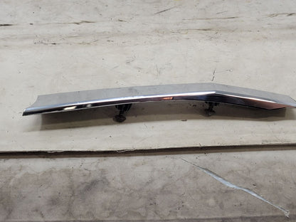 2020 ESCALAESV INSERT W/SCREWS GOOD CONDITION 32087 - image 5