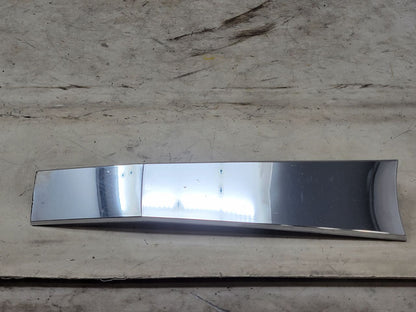 2020 ESCALAESV INSERT W/SCREWS GOOD CONDITION 32091 - image 1