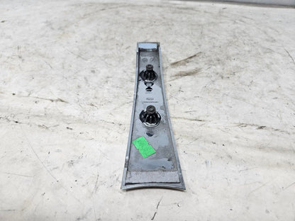 2020 ESCALAESV INSERT W/SCREWS FAIR CONDITION 32102 - image 6