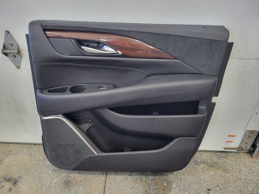 2020 ESCALAESV REAR RH DOOR TRIM PANEL BLACK ESV 32107 - image 1