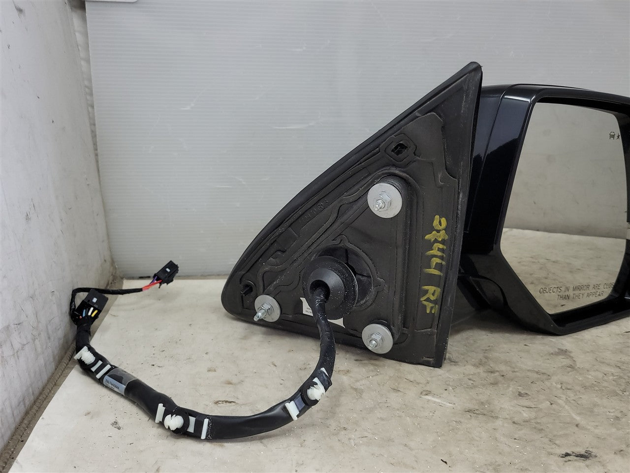 2020 ESCALAESV RH MIRROR BLACK GBA W/BLIND SPOT 32112 - image 2