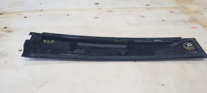 2020 ESCALAESV RH REAR DOOR APPLIQUE FORWARD TRIM 32118 - image 7