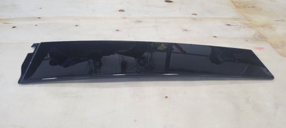 2020 ESCALAESV RH REAR DOOR REARWARD APPLIQUE TRIM 32119 - image 1