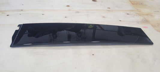 2020 ESCALAESV RH REAR DOOR REARWARD APPLIQUE TRIM 32119 - image 1